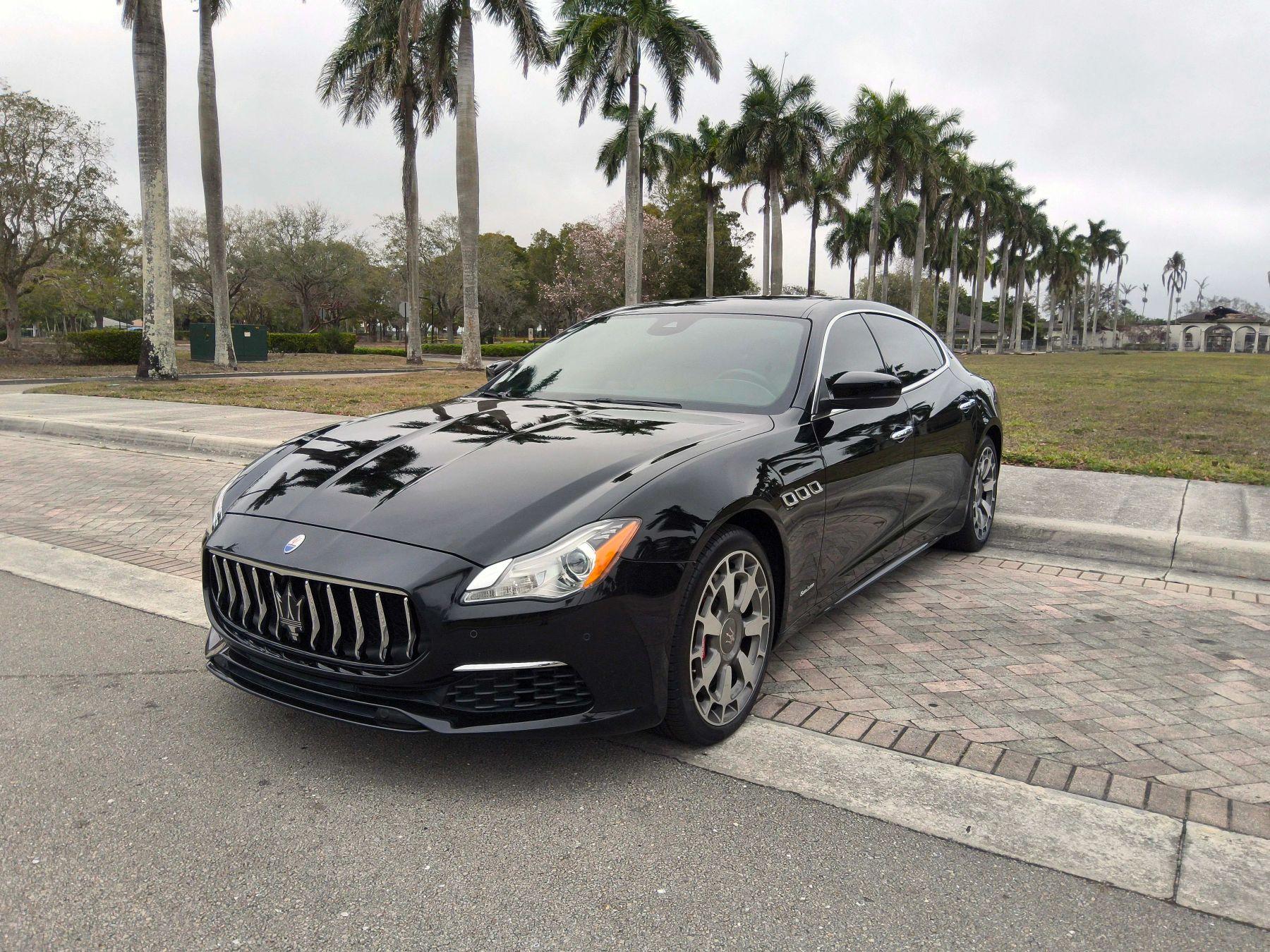 Maserati Quattroporte - Thumbnail 2