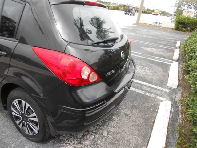 Nissan Versa S | Stock No: 14784 - Thumbnail 5