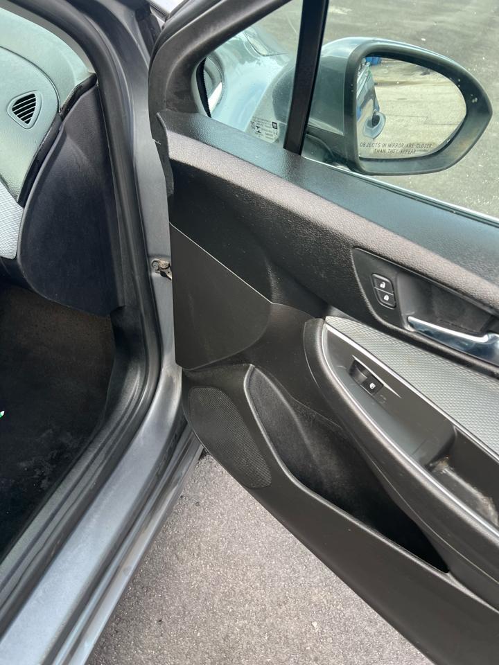 Chevrolet Cruze Lt - Thumbnail 18