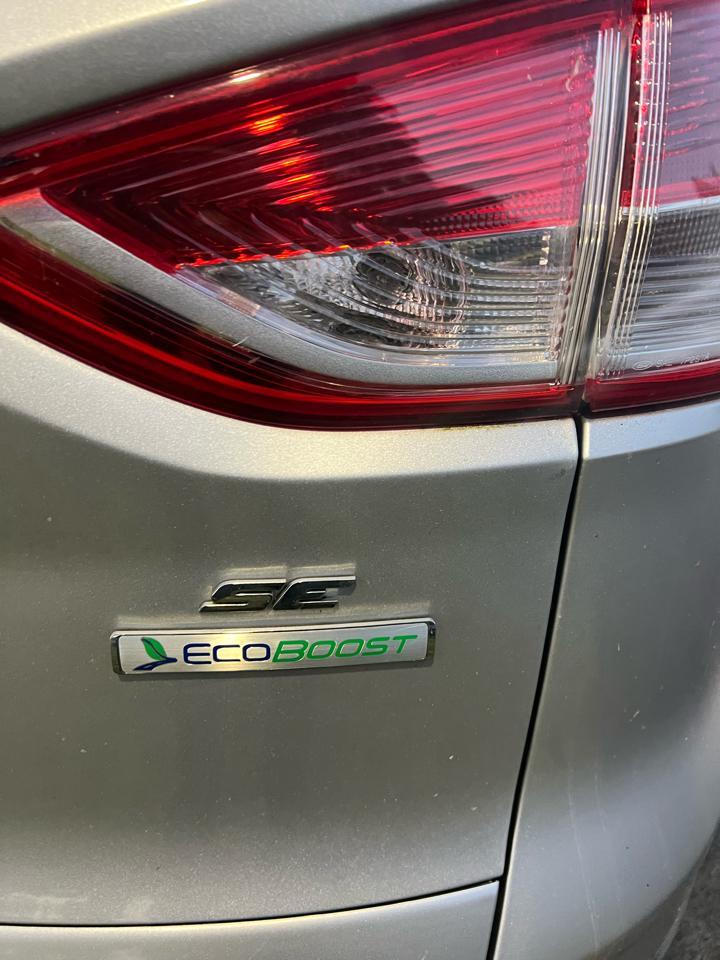 Ford Escape - Thumbnail 9