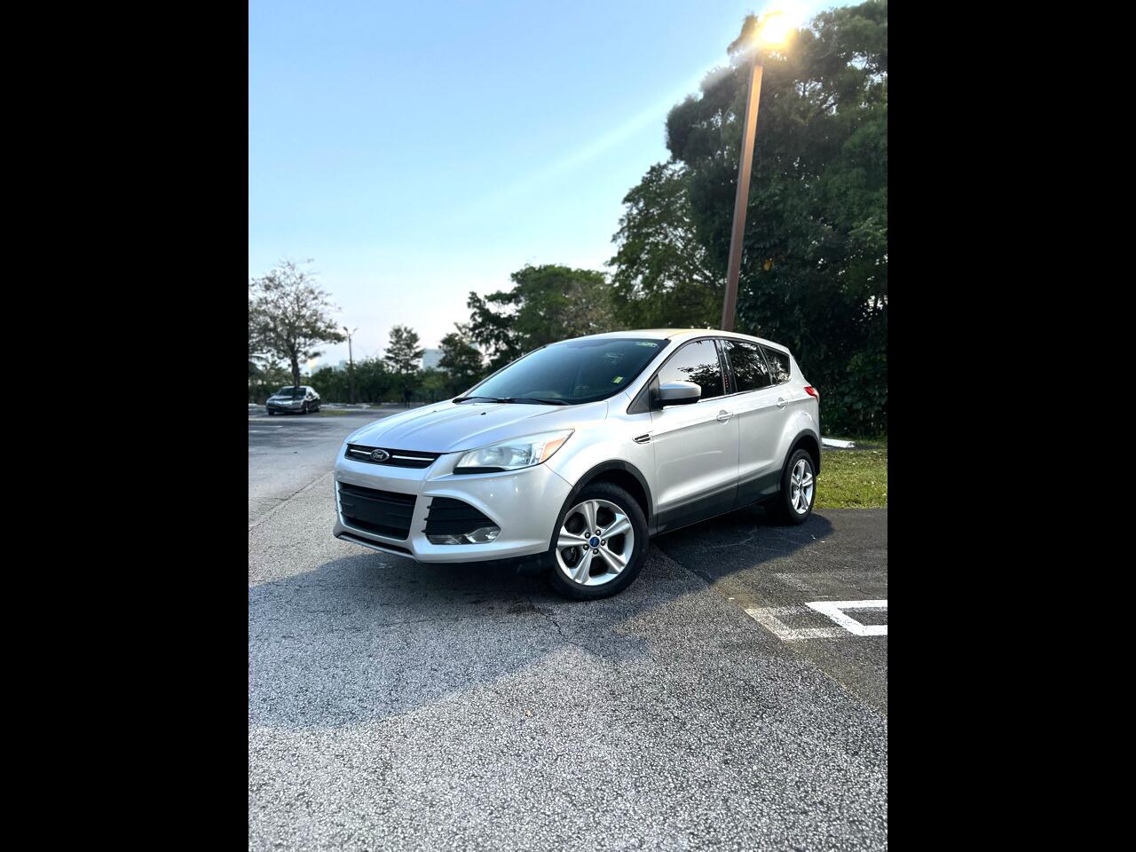 Ford Escape - View 1