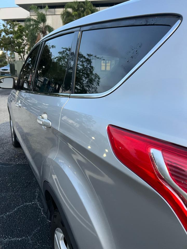 Ford Escape - Thumbnail 6