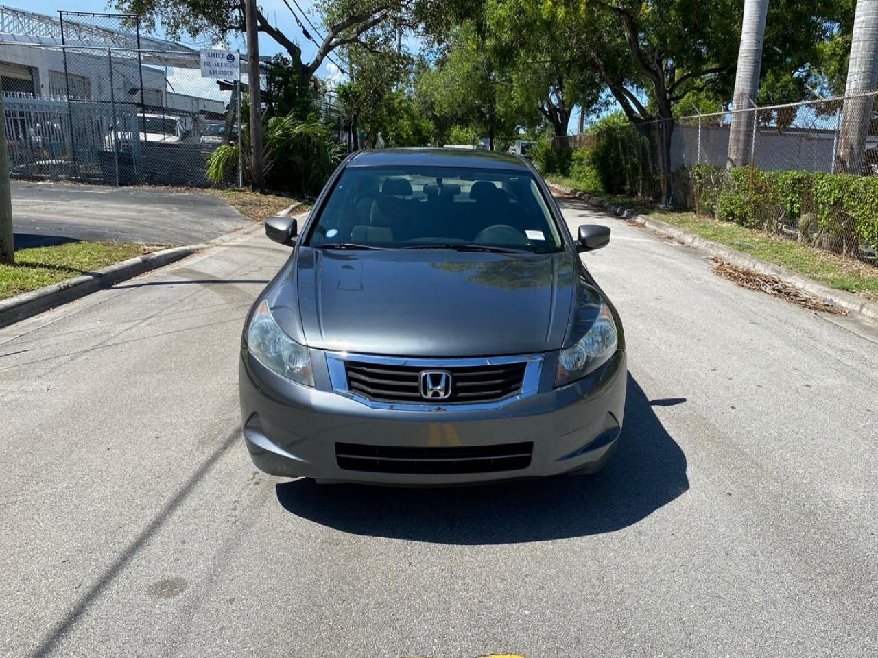 Honda Accord4Dr Sedan Ex Auto - Thumbnail 2