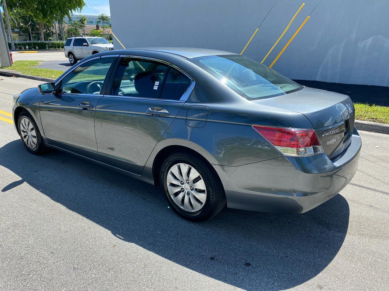 Honda Accord4Dr Sedan Se Auto - Thumbnail 4