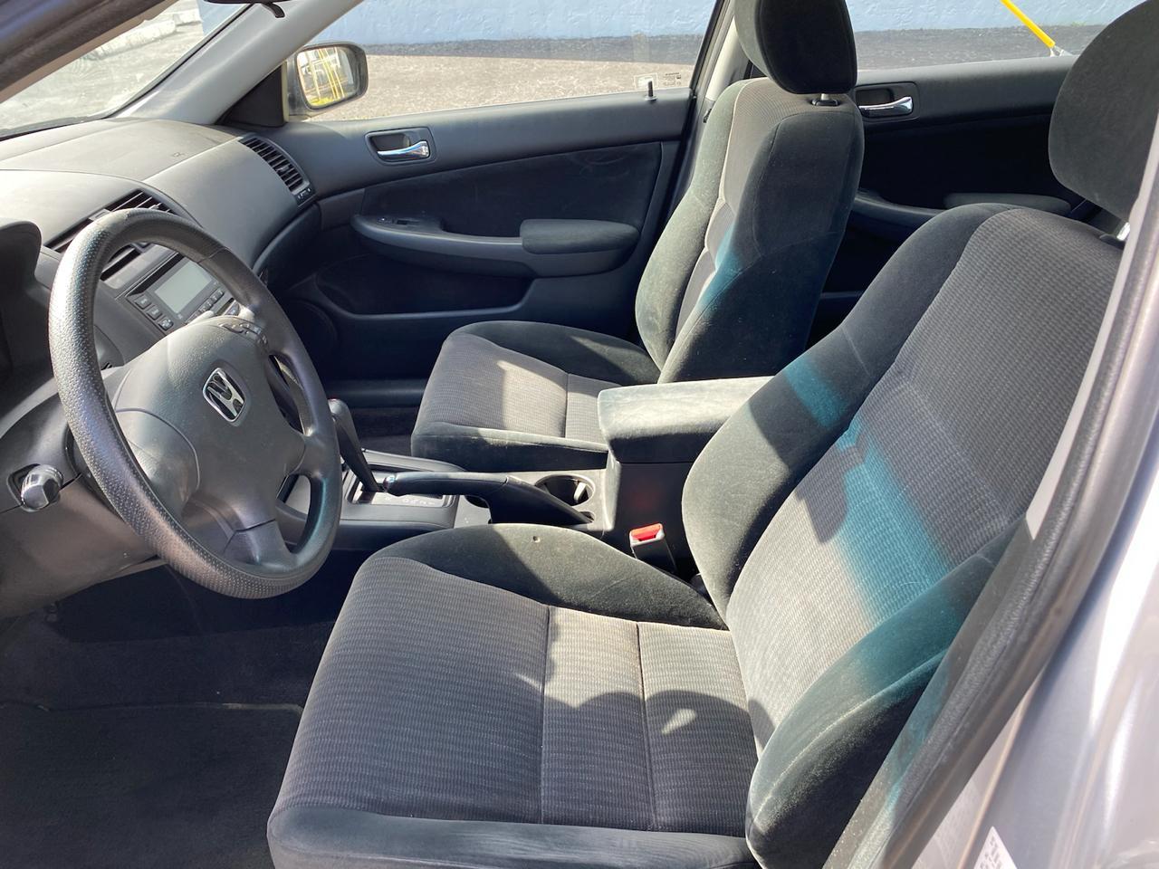 Honda Accord Sdn4Dr I4 At Ex-L - Thumbnail 9