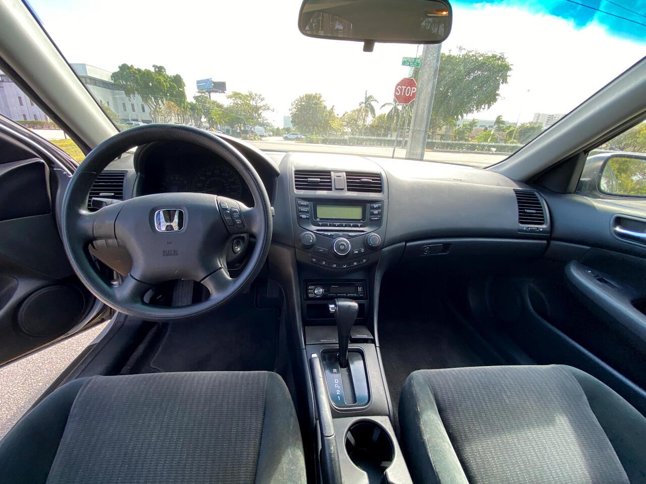 Honda Accord Sdn4Dr I4 At Ex-L - Thumbnail 17