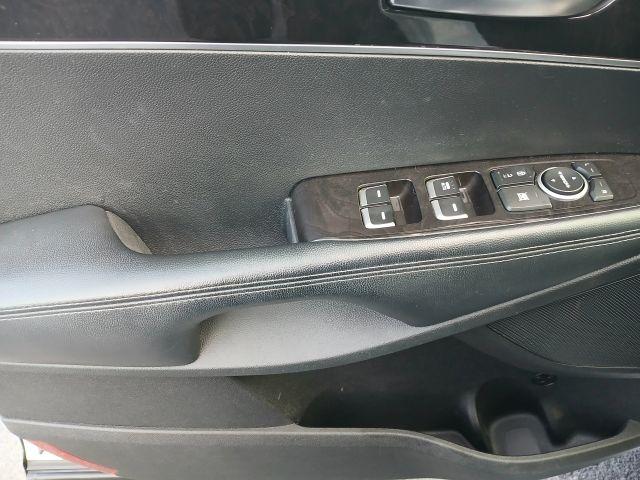 Kia Sorento - Thumbnail 14