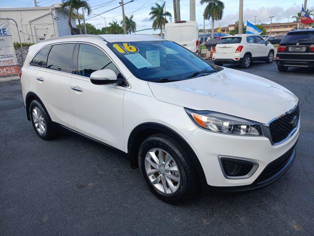 Kia Sorento - Thumbnail 12