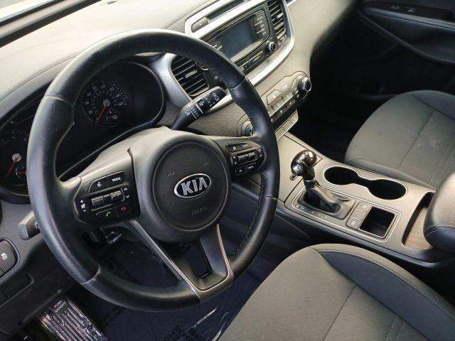 Kia Sorento - Thumbnail 16