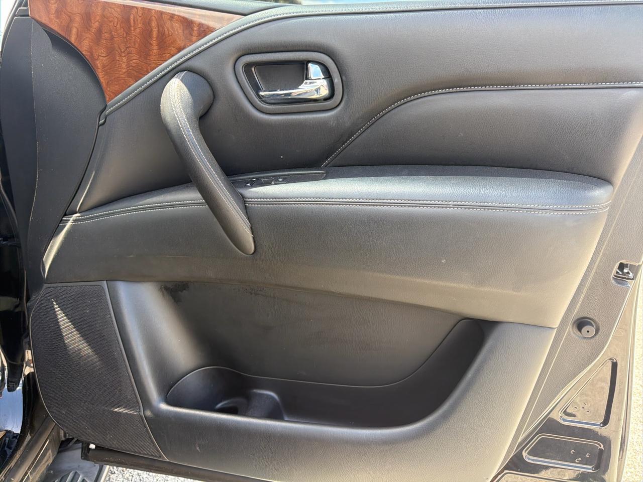 Infiniti Qx80 Luxe - Thumbnail 15