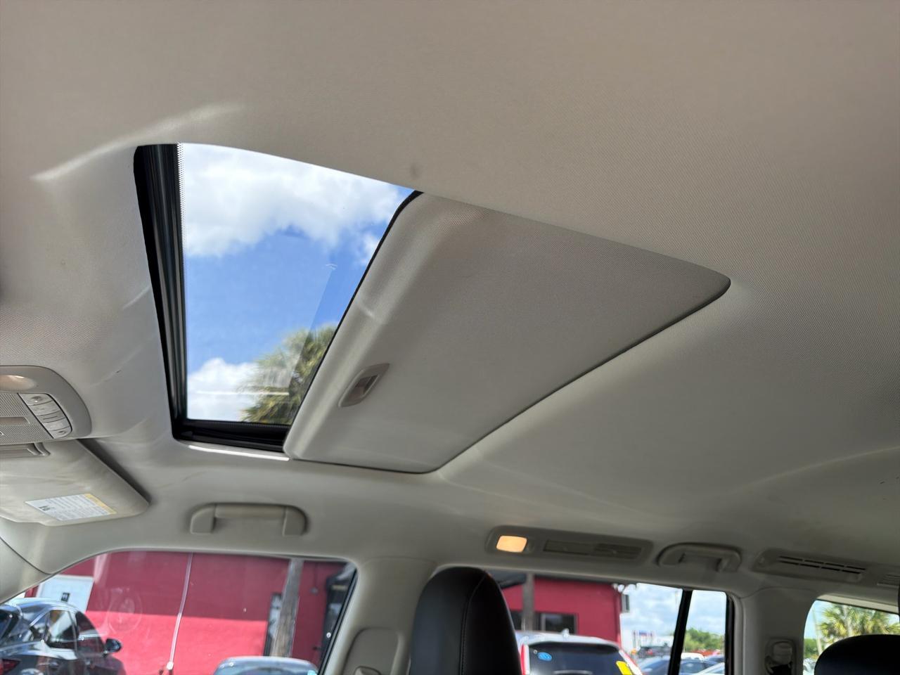 Infiniti Qx80 Luxe - Thumbnail 8