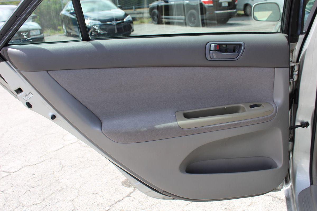 Toyota Camry Le Only $ Down** $85/Wk - Thumbnail 14