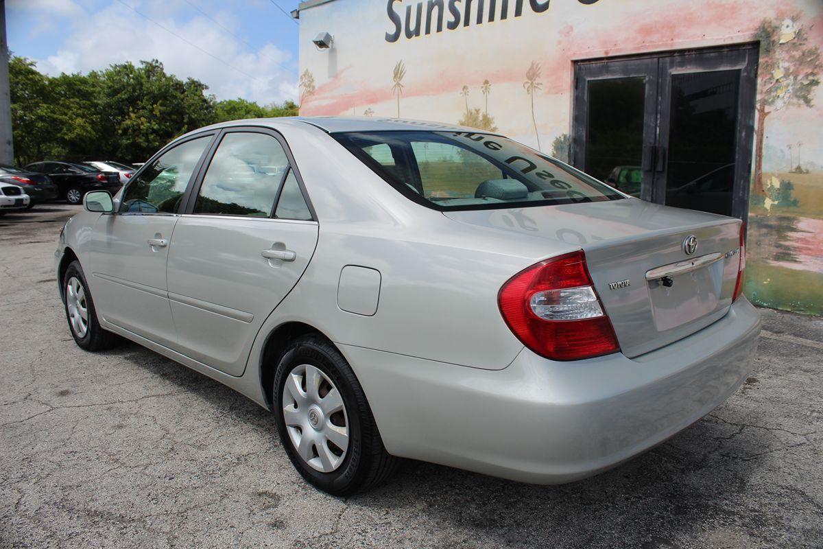 Toyota Camry Le Only $ Down** $85/Wk - Thumbnail 10