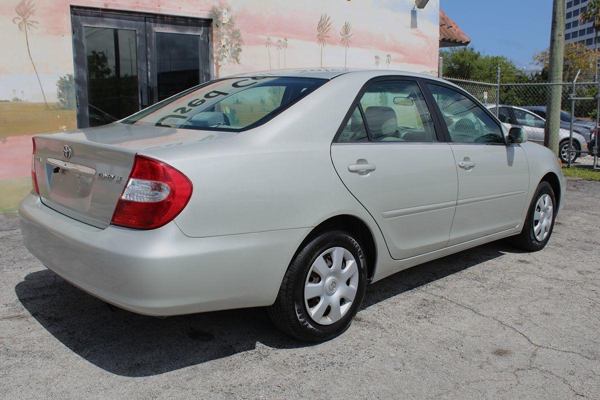 Toyota Camry Le Only $ Down** $85/Wk - Thumbnail 8