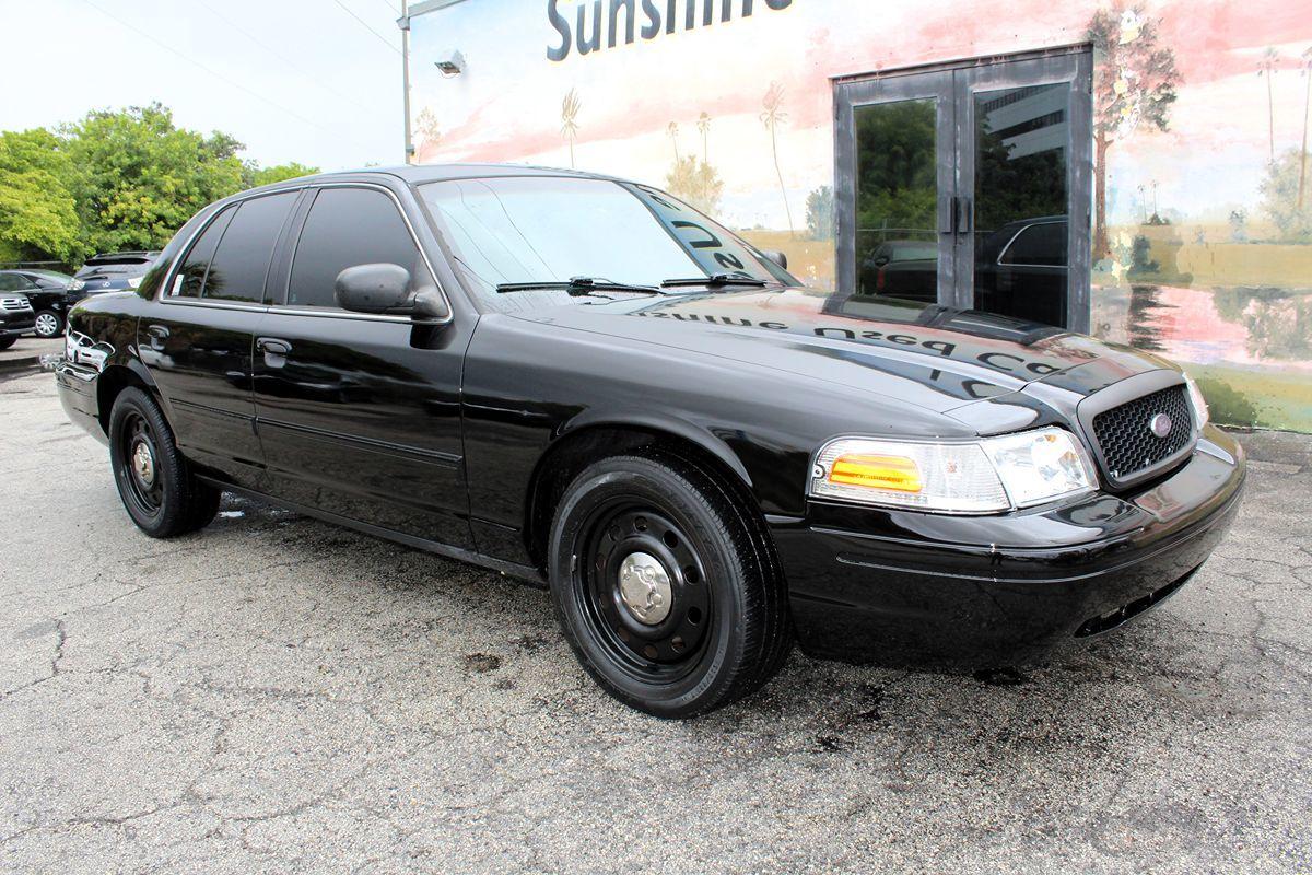 Ford Crown Victoria Police Only $2999 Down** $100Wk - Thumbnail 7