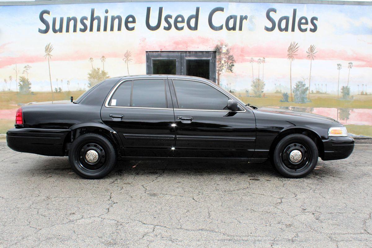 Ford Crown Victoria Police Only $2999 Down** $100Wk - Thumbnail 4