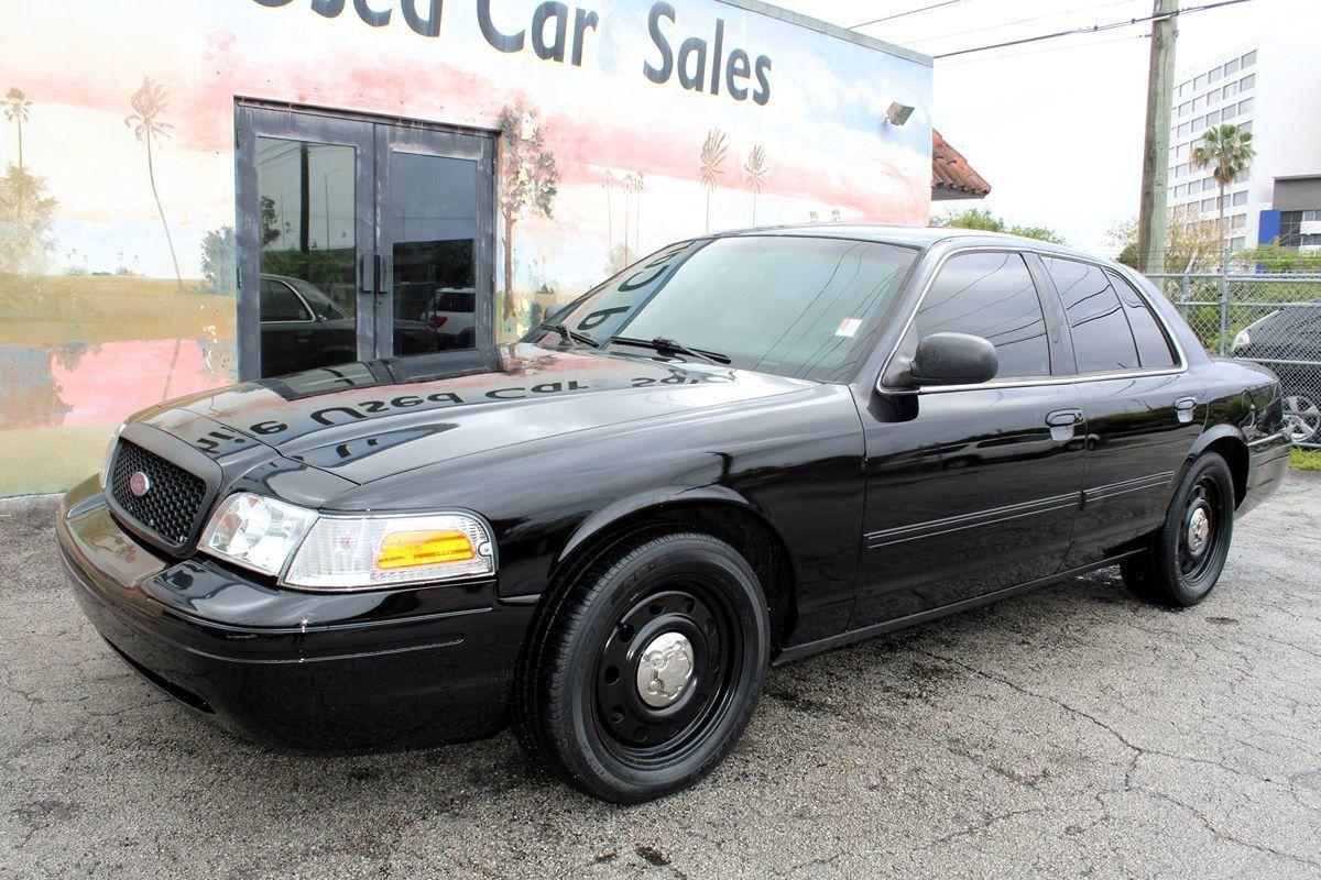 Ford Crown Victoria Police Only $2999 Down** $100Wk - Thumbnail 5