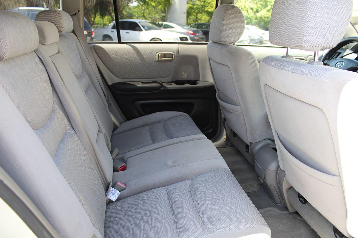 Toyota Highlander Only $3999 Down** $100Wk - Thumbnail 18