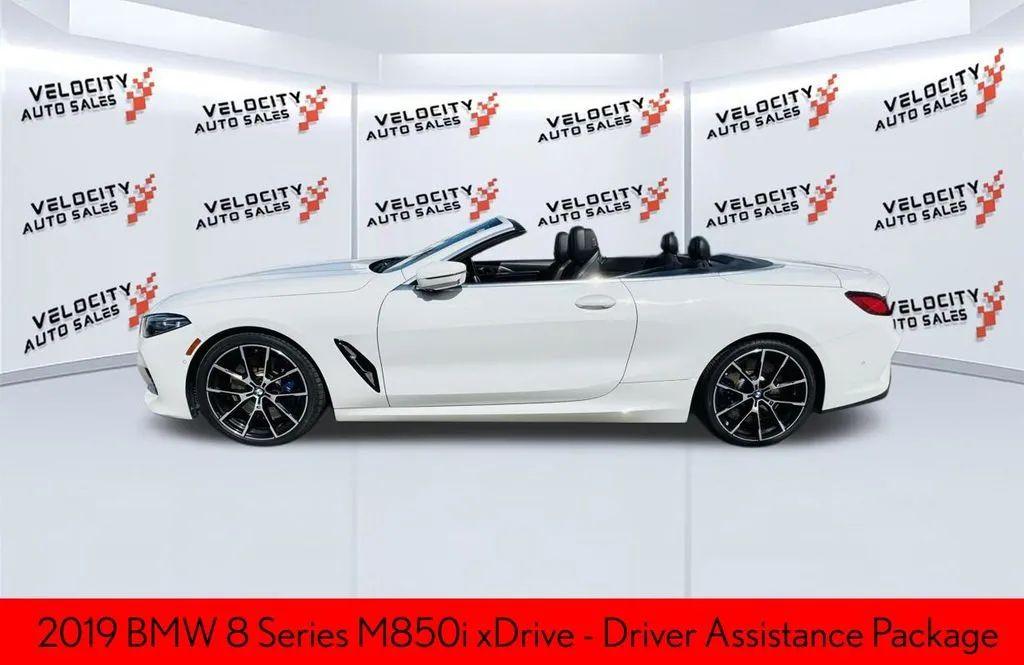 Bmw 8 Series - Thumbnail 8