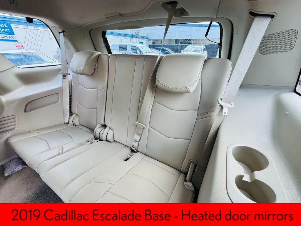Cadillac Escalade - Thumbnail 17