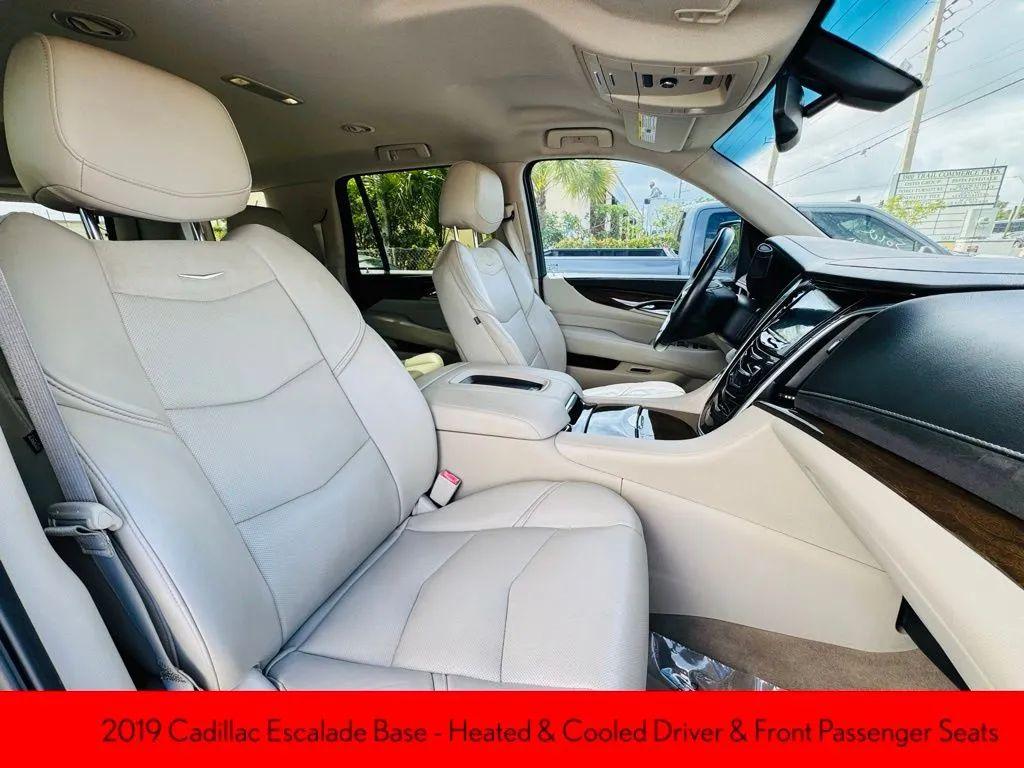 Cadillac Escalade - Thumbnail 20