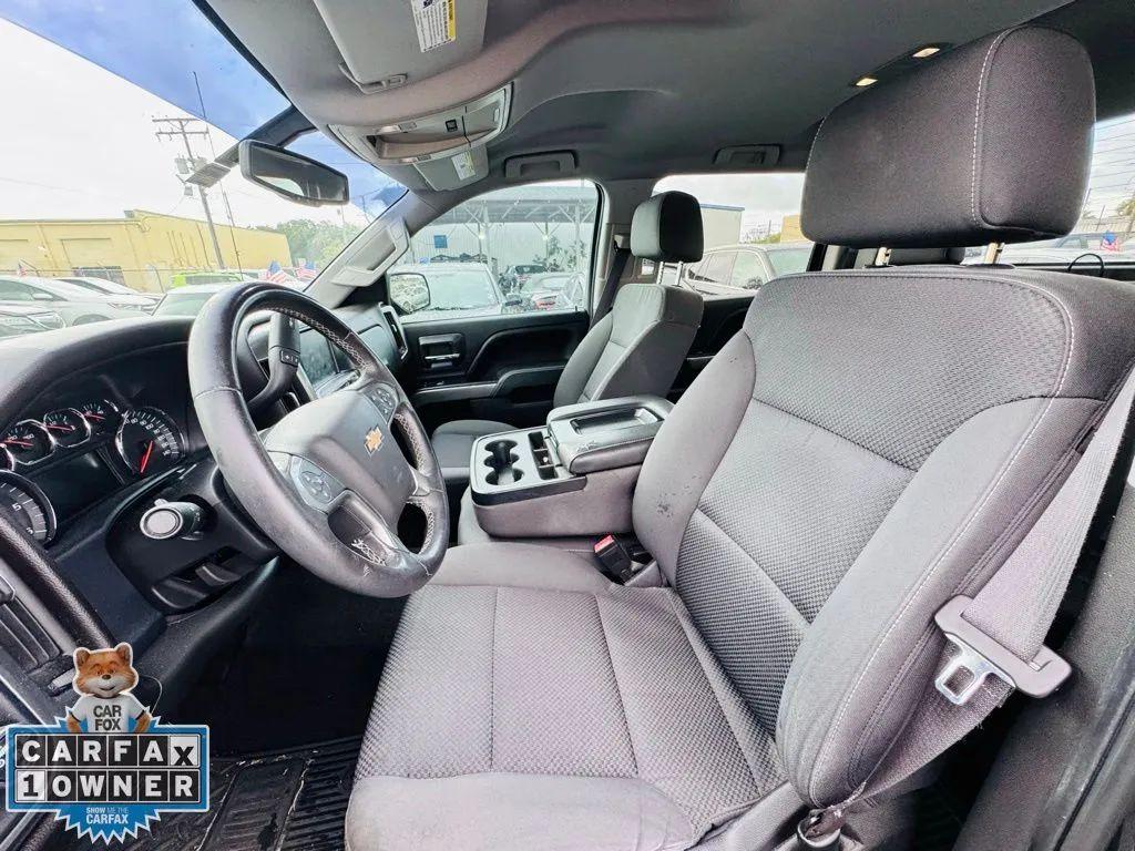 Chevrolet Silverado 1500 Crew Cab - Thumbnail 14