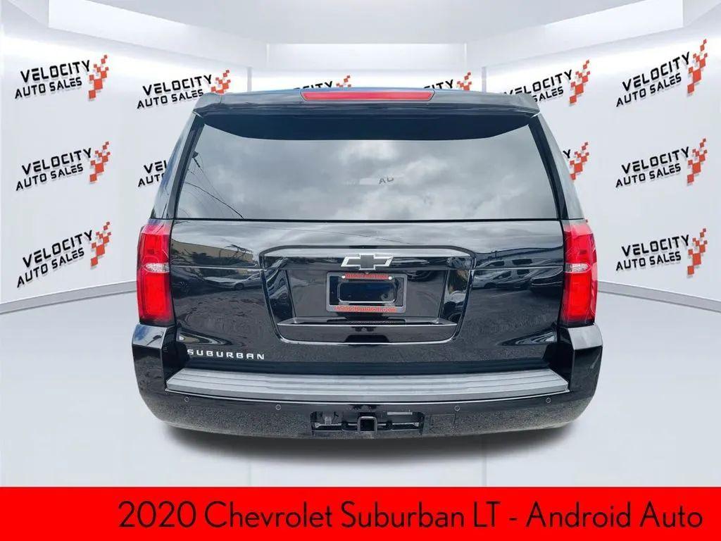 Chevrolet Suburban - Thumbnail 6