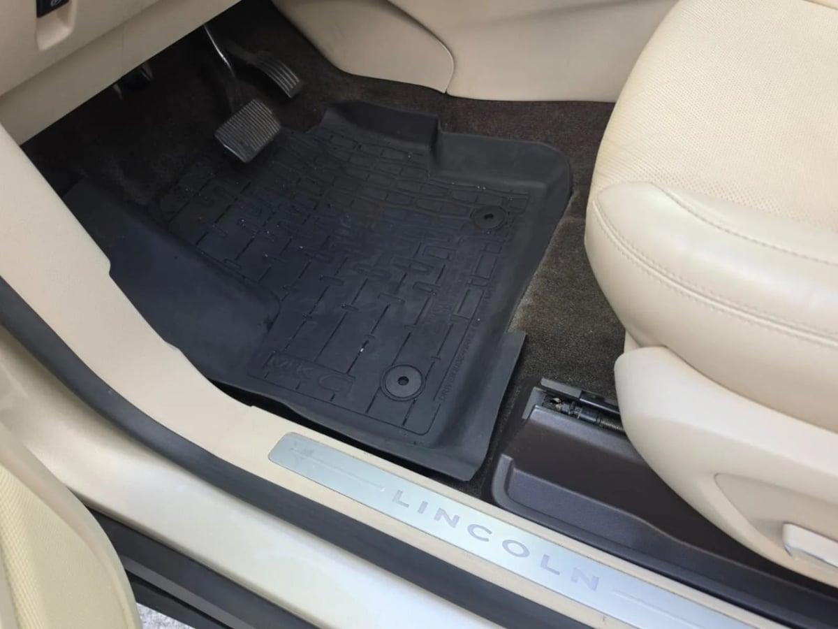 Lincoln Mkc Reserve - View 1