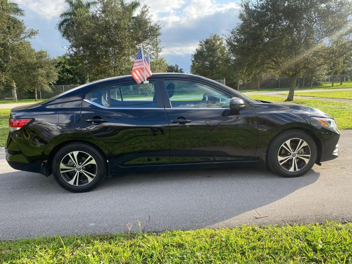 Nissan Sentra Sv - Thumbnail 8