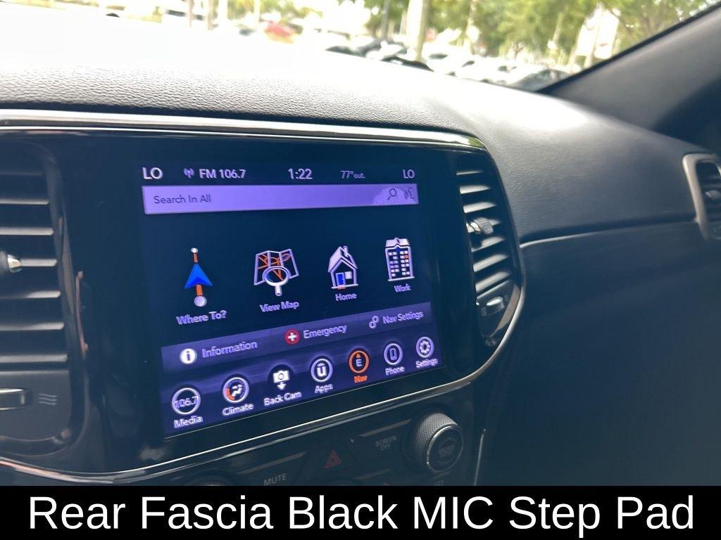 Jeep Grand Cherokee Altitude - Thumbnail 10