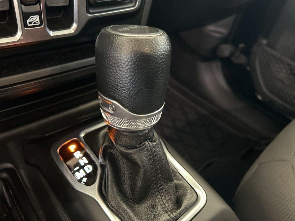 Jeep Gladiator Sport - Thumbnail 8