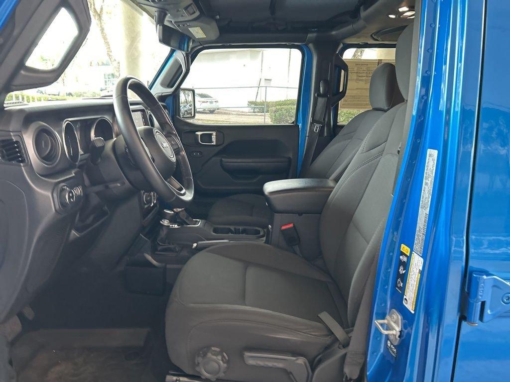 Jeep Gladiator Willys - Thumbnail 5