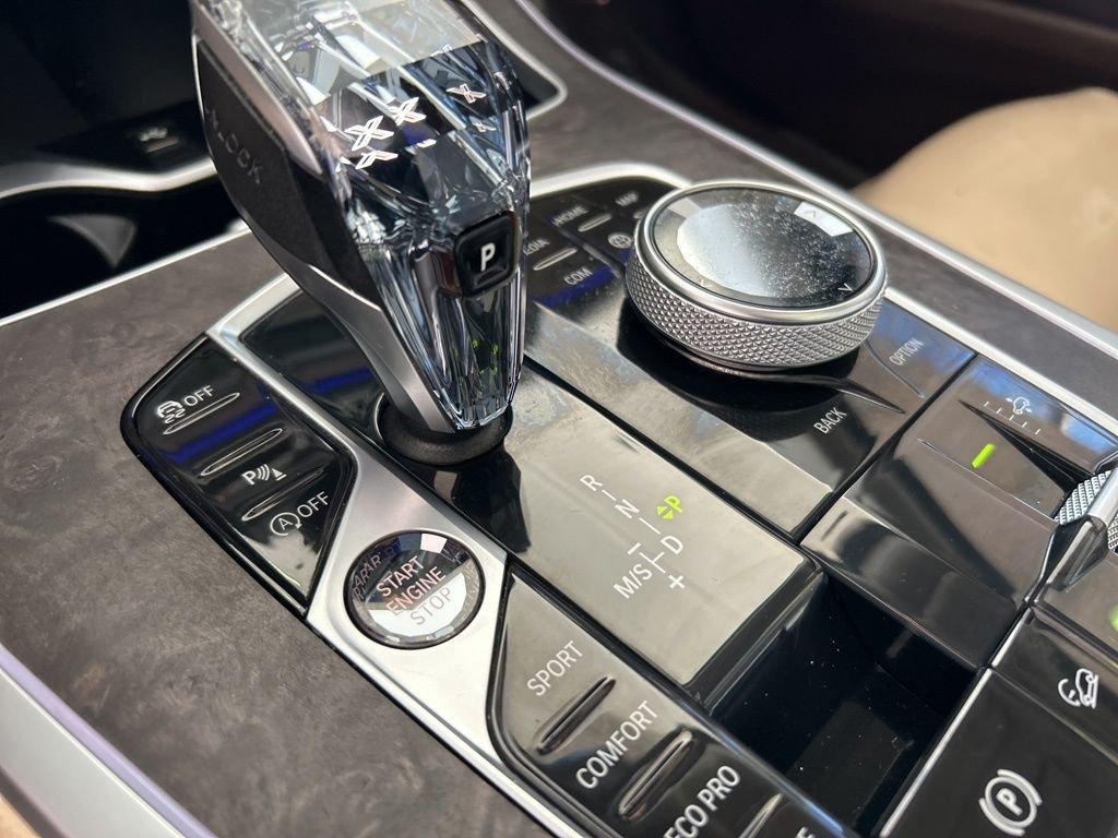 Bmw X7 Xdrive40I - Thumbnail 8