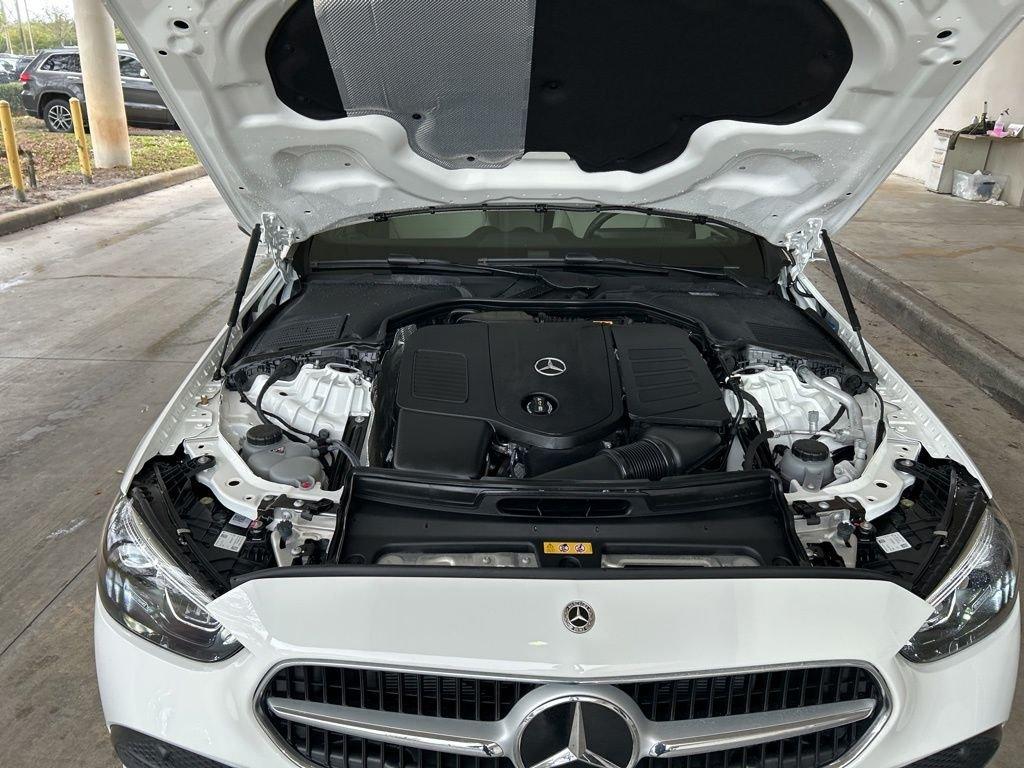 Mercedes-Benz C 300 - Thumbnail 11