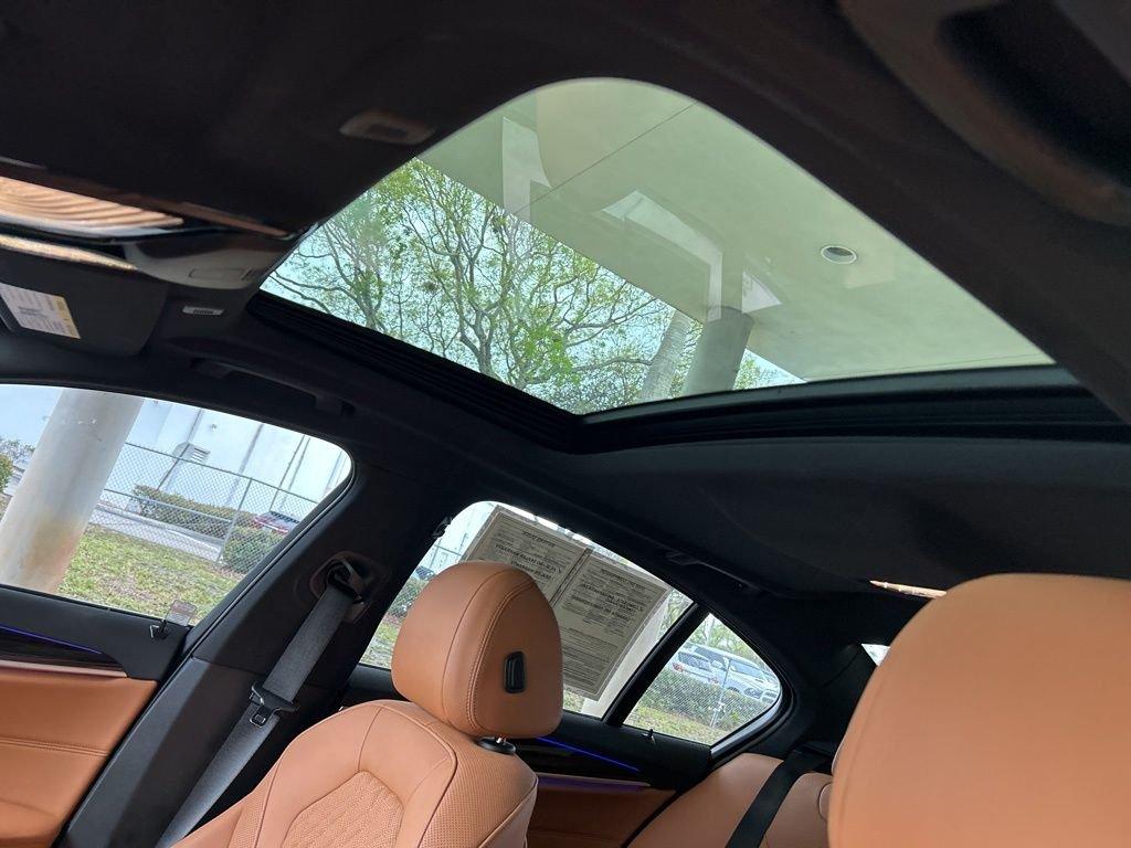 Bmw 5 Series 530I - Thumbnail 18