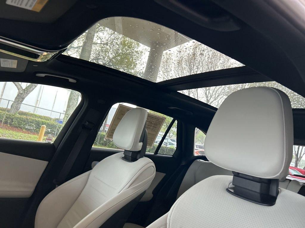 Mercedes-Benz Glc 300 - Thumbnail 17