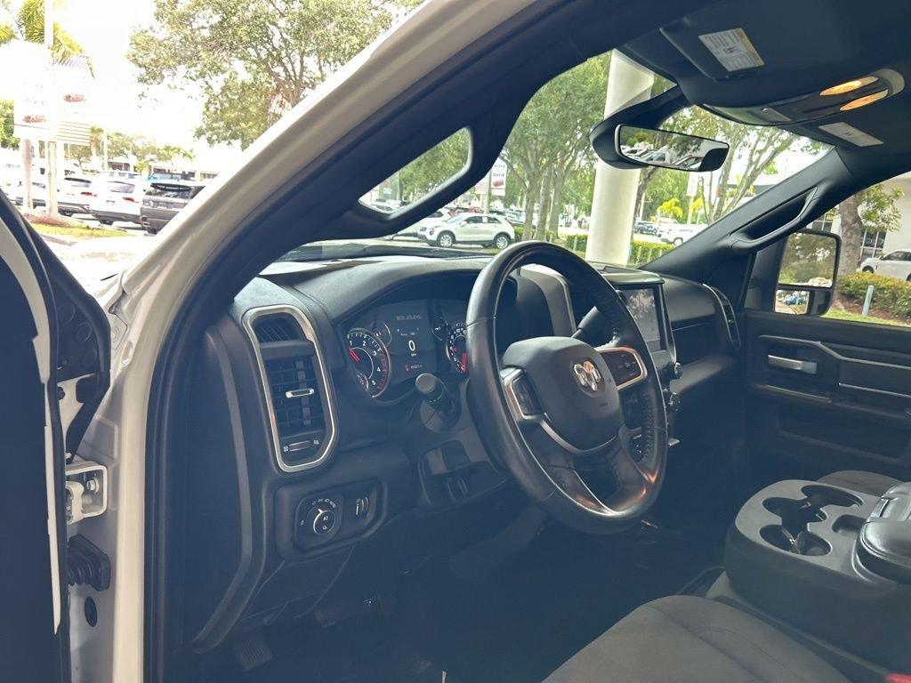 Ram 2500 Big Horn - Thumbnail 6