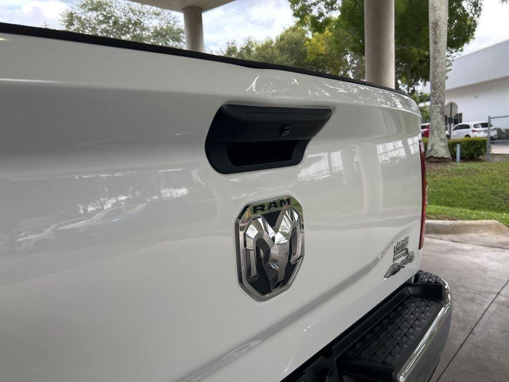 Ram 2500 Big Horn - Thumbnail 18