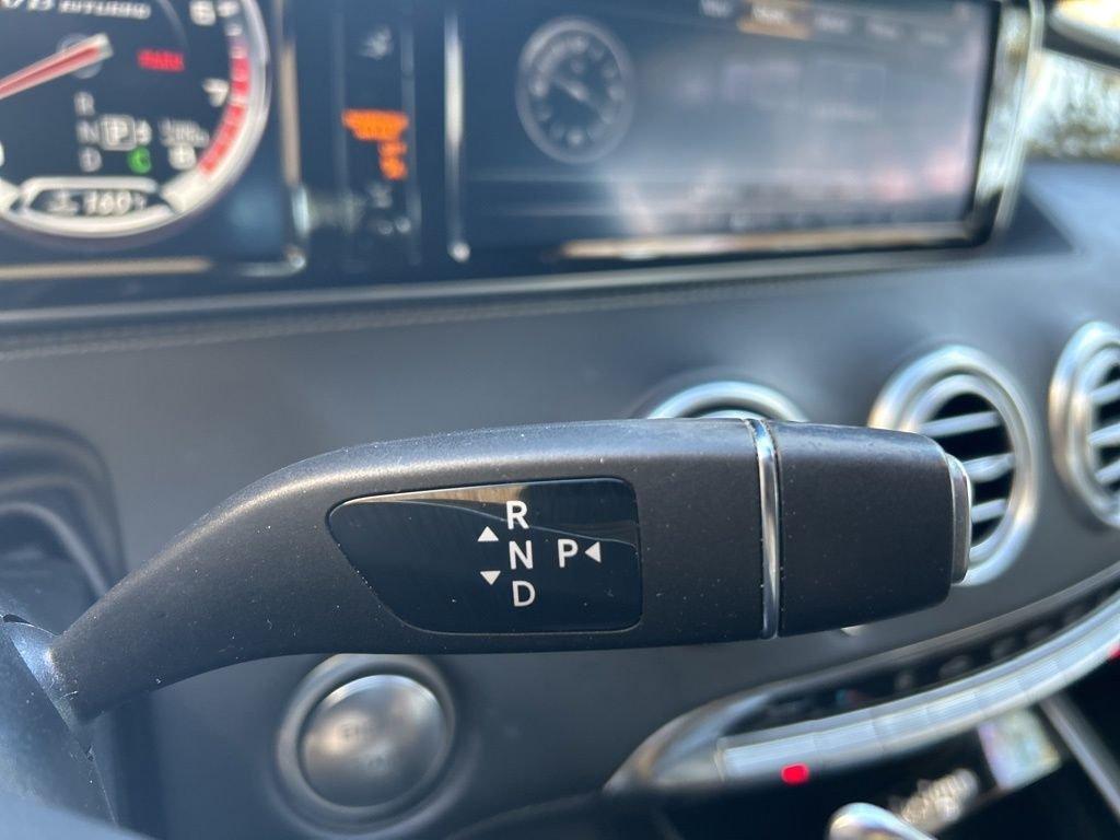 Mercedes-Benz S 63 Amg® - Thumbnail 8