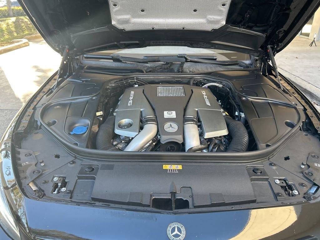 Mercedes-Benz S 63 Amg® - Thumbnail 11