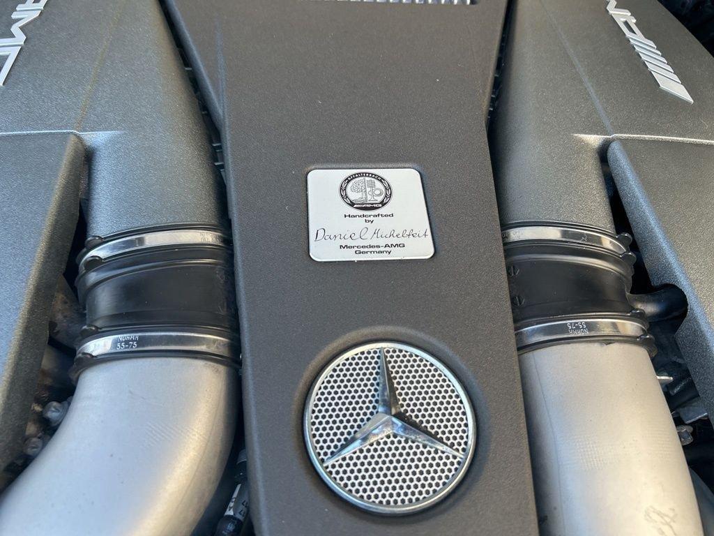 Mercedes-Benz S 63 Amg® - Thumbnail 12