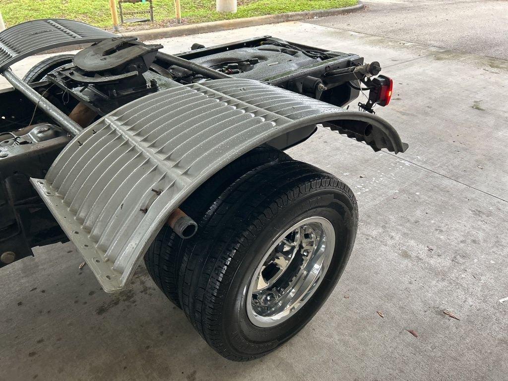 Ram 3500 Tradesman - Thumbnail 19