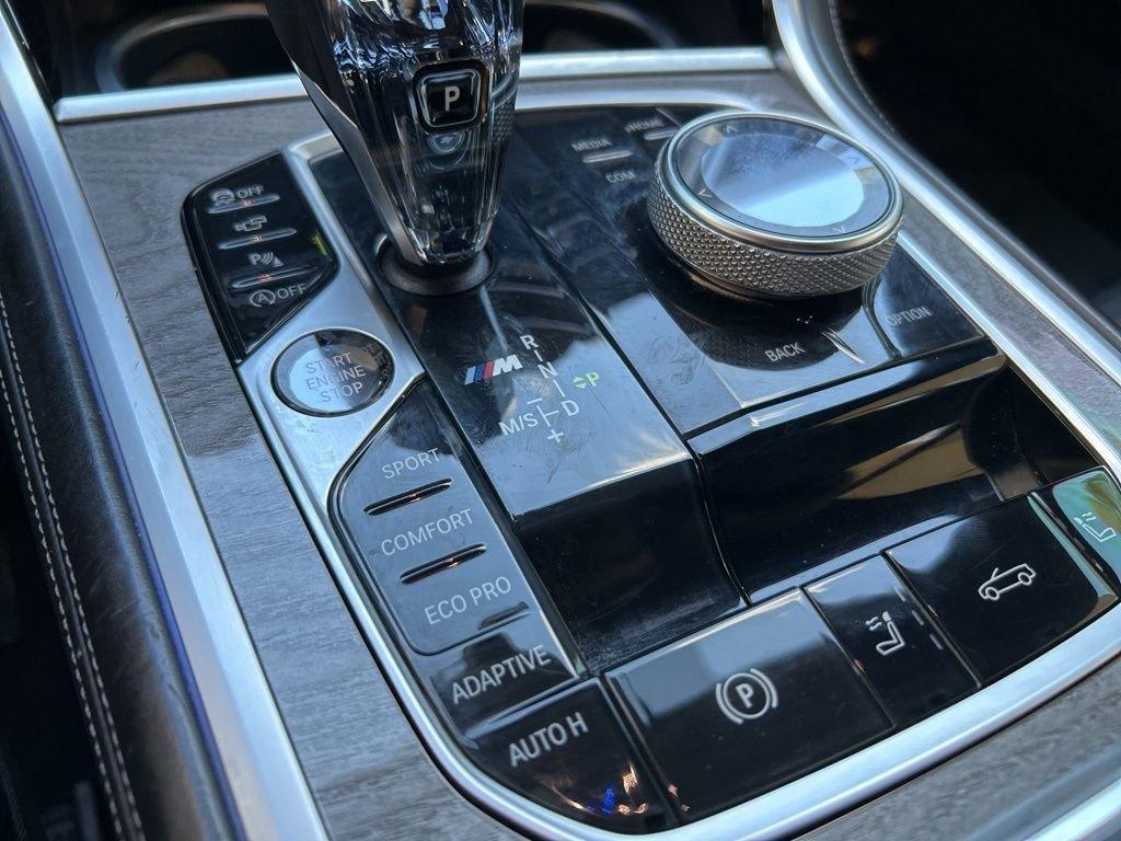 Bmw 8 Series M850I Xdrive - Thumbnail 17