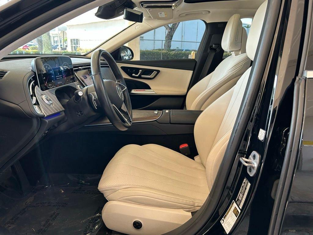 Mercedes-Benz E 350 - Thumbnail 14