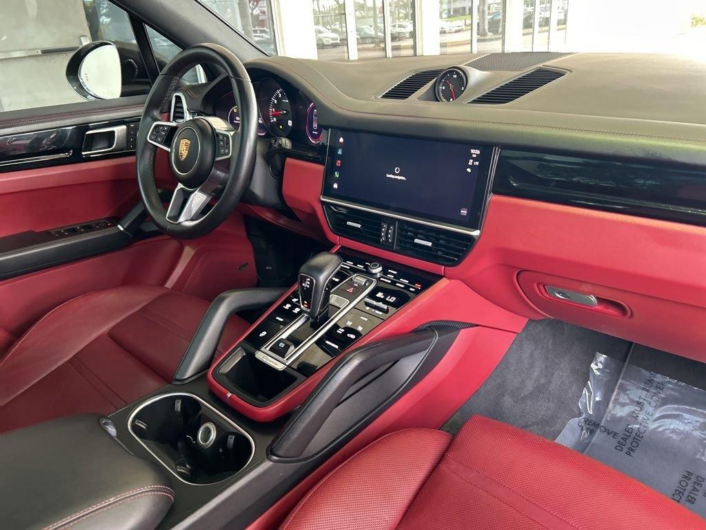 Porsche Cayenne Base - Thumbnail 20