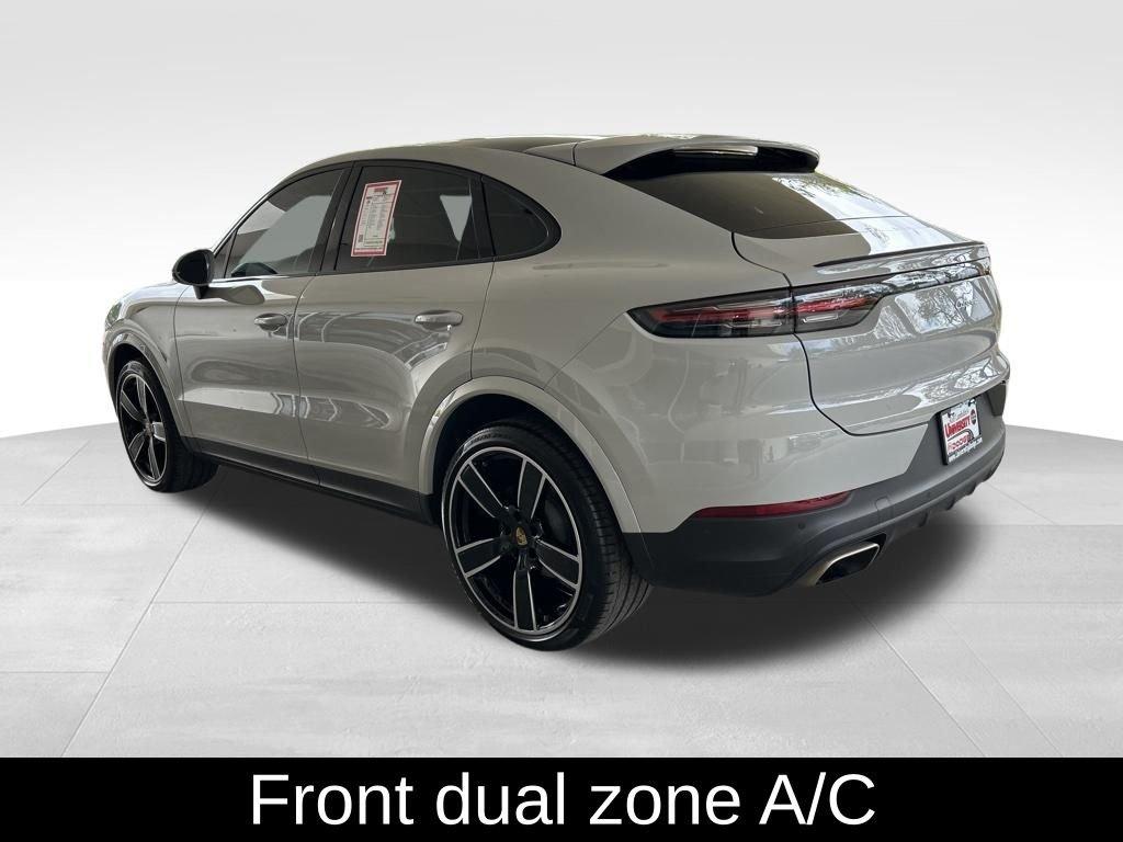 Porsche Cayenne Coupe Base - Thumbnail 4