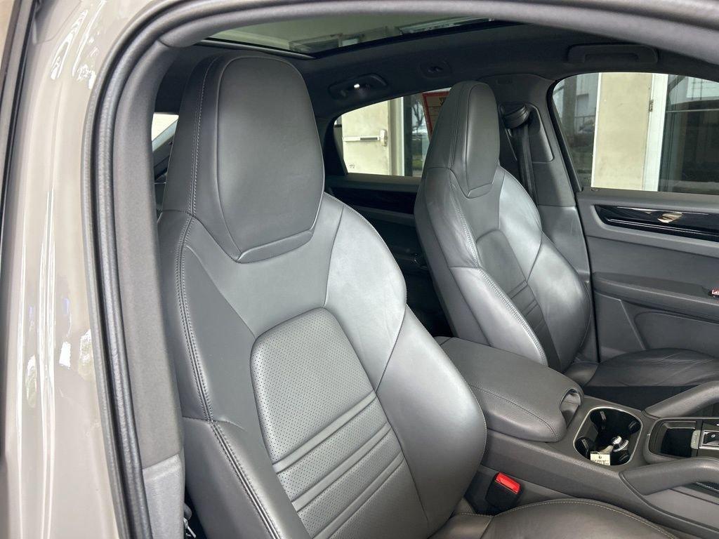 Porsche Cayenne Coupe Base - Thumbnail 19