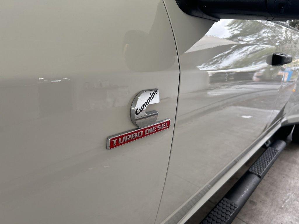 Ram 3500 Tradesman - Thumbnail 16