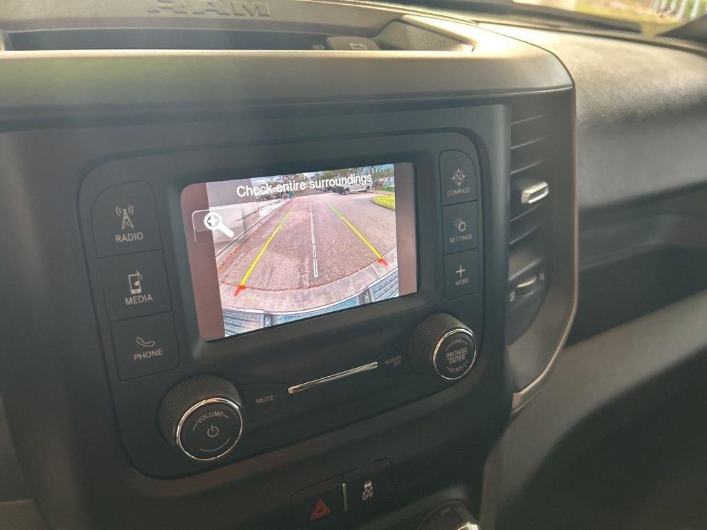 Ram 3500 Tradesman - Thumbnail 9