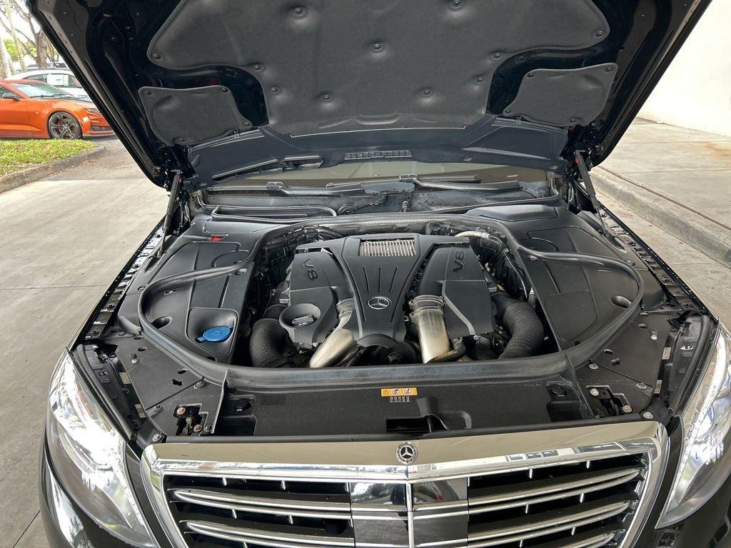 Mercedes-Benz Maybach S 550 - Thumbnail 11